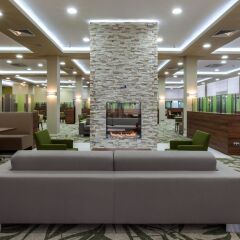 Гостиница Hilton Garden Inn Moscow Новая Рига интерьер отеля