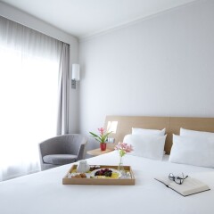 Отель Novotel Athenes в номере фото 2