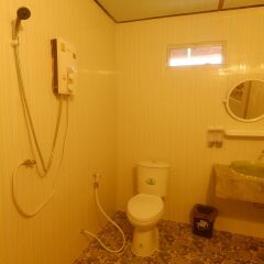 Отель Lanta Sunmoon Bungalos Ланта ванная