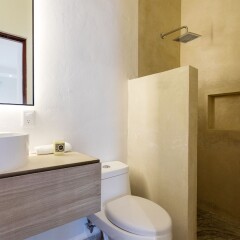 Отель Dewl Studios & Residences - The Kahlo Мексика, Плая-дель-Кармен - отзывы, цены и фото номеров - забронировать отель Dewl Studios & Residences - The Kahlo онлайн ванная фото 2