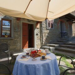 Отель Elegant Farmhouse in Campriano With Swimming Pool Ареццо фото 14
