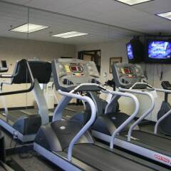 Отель Hampton Inn Columbus-International Airport США, Колумбус - отзывы, цены и фото номеров - забронировать отель Hampton Inn Columbus-International Airport онлайн фитнесс-зал фото 2