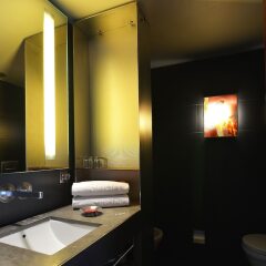 Отель Soho Hotel Испания, Барселона - 9 отзывов об отеле, цены и фото номеров - забронировать отель Soho Hotel онлайн ванная фото 2