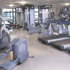 Отель Chicago Marriott Oak Brook фитнесс-зал фото 3