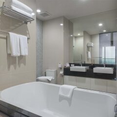 Отель White Sand Beach Residences Pattaya ванная