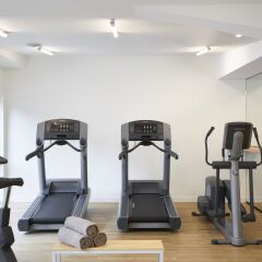 Отель Hôtel Yooma Urban Lodge фитнесс-зал фото 2