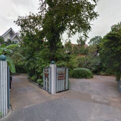 Отель Ariyasom Villa Bangkok Бангкок парковка