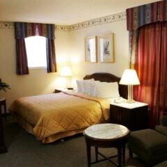 Отель Clarion Hotel & Suites Selby-Toronto Канада, Торонто - отзывы, цены и фото номеров - забронировать отель Clarion Hotel & Suites Selby-Toronto онлайн комната для гостей