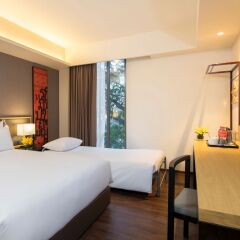 Отель Travelodge Sukhumvit 11 комната для гостей фото 5