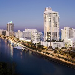 Отель Fontainebleau Miami Beach США, Майами-Бич - отзывы, цены и фото номеров - забронировать отель Fontainebleau Miami Beach онлайн приотельная территория