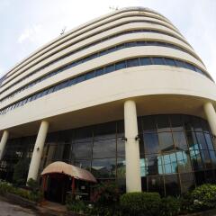 Phuket Town Inn Hotel Phuket вид на фасад фото 2