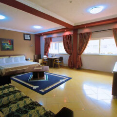 Carliza Hotel Apapa in Ikeja, Nigeria from 102$, photos, reviews - zenhotels.com hotel interior photo 2