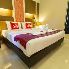 The Aim Sathorn Hotel Бангкок комната для гостей фото 4
