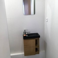 Отель 2 Bedroom Flat Near Père Lachaise удобства в номере