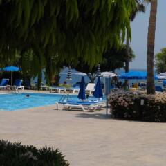 Maistrali Hotel Apts бассейн фото 2