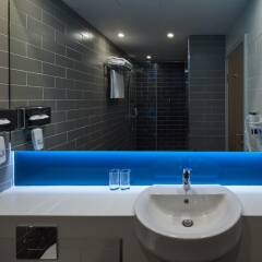 Гостиница Holiday Inn Express Moscow - Khovrino ванная