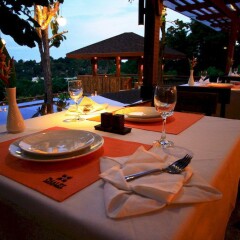 Отель The Chalet Phuket Resort Таиланд, Пхукет - отзывы, цены и фото номеров - забронировать отель The Chalet Phuket Resort онлайн питание фото 2
