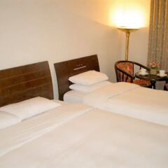 Tiffany Tourist Hotel Seoul сейф в номере