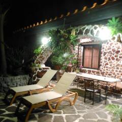 Отель Izukogen Onsen J Garden Ито фото 6
