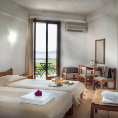 The Grove Seaside Hotel In Kranidi Greece From 133 Photos Reviews Zenhotels Com