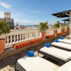 Отель H10 Montcada Boutique Hotel Испания, Барселона - 1 отзыв об отеле, цены и фото номеров - забронировать отель H10 Montcada Boutique Hotel онлайн бассейн фото 2