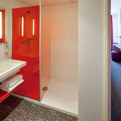 Отель ibis Styles Toulouse Cite Espace Франция, Тулуза - отзывы, цены и фото номеров - забронировать отель ibis Styles Toulouse Cite Espace онлайн ванная фото 2