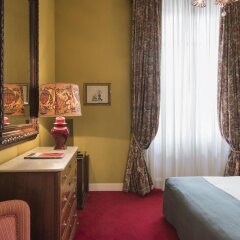 Отель Helvetia & Bristol Firenze Starhotels Collezione Флоренция удобства в номере фото 2