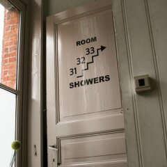Отель Hostel 28 Бельгия, Брюгге - 1 отзыв об отеле, цены и фото номеров - забронировать отель Hostel 28 онлайн сейф в номере