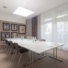 Отель EMA House Hotel Suites Швейцария, Цюрих - отзывы, цены и фото номеров - забронировать отель EMA House Hotel Suites онлайн помещение для мероприятий фото 2