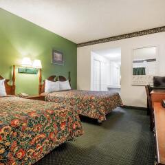 Отель Rodeway Inn удобства в номере фото 2