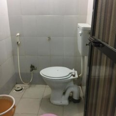 Hotel Janata Residency in Mumbai, India from 55$, photos, reviews - zenhotels.com bathroom photo 2