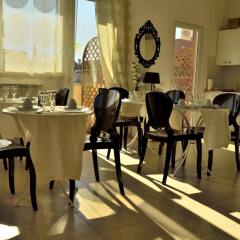 Отель Rome & Suites питание фото 3