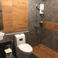 Lanta Chaolay Hostel Ланта ванная