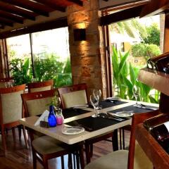 Отель Panareti Paphos Resort спа