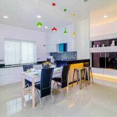 Отель Chalong Hill Tropical Garden Homes в номере