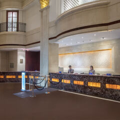 Отель Crowne Plaza City Center Ningbo гостиничный бар