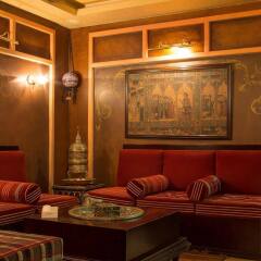 Thousand Nights Hotel интерьер отеля