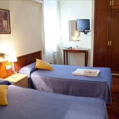 Отель Hostal San Isidro комната для гостей фото 3