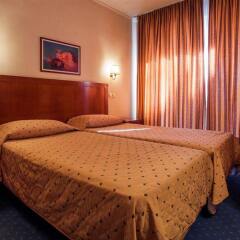 Marina Hotel Athens комната для гостей фото 12