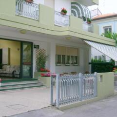 Hotel Carmen Viserba Римини фото 4