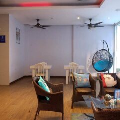 Отель iCheck inn Central Patong развлечения