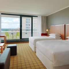 Отель Four Points By Sheraton Munich Central Германия, Мюнхен - отзывы, цены и фото номеров - забронировать отель Four Points By Sheraton Munich Central онлайн комната для гостей фото 5