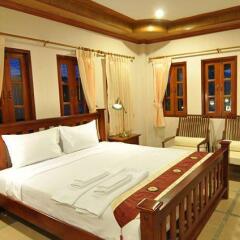 Отель Chalong Villa Resort and Spa Таиланд, Бухта Чалонг - отзывы, цены и фото номеров - забронировать отель Chalong Villa Resort and Spa онлайн комната для гостей фото 3