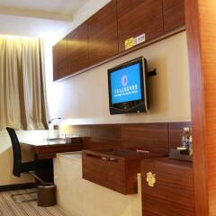 Calvin Hotel удобства в номере