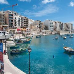 Апартаменты Centric and Spacious Apartment With Wifi and Balcony Гзира фото 15