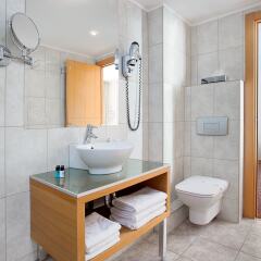 Marmara Hotel Budapest Будапешт ванная