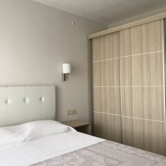 Evn Hotel Чешме сейф в номере