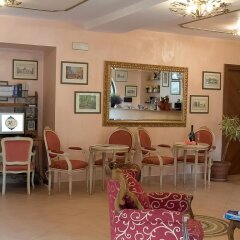Hotel Louis II интерьер отеля
