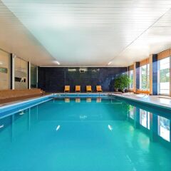 Отель Novotel Kraków City West бассейн