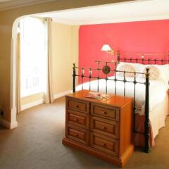 Donington Manor Hotel удобства в номере